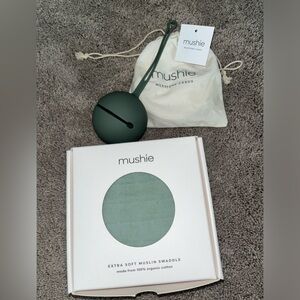 Anthropologie newborn set